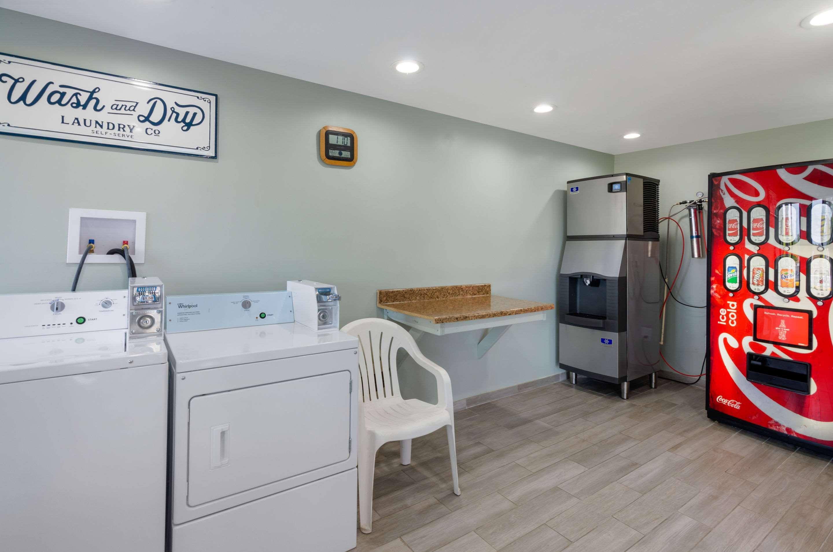 Quality Inn Waynesboro - Skyline Drive Экстерьер фото